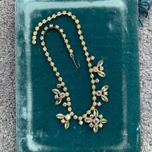 Vintage rhinestone necklace
